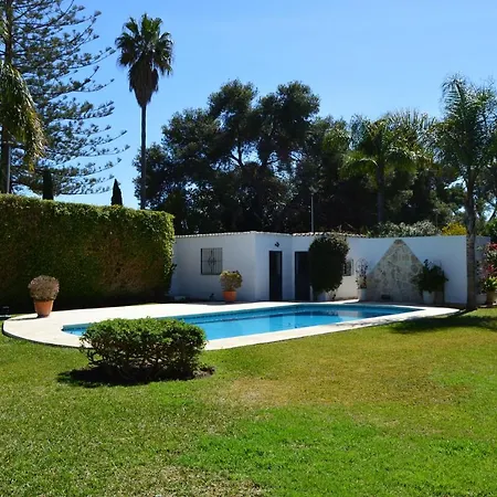 Holiday With Lovely Pool Area 300m From The Beach In Atalaya Playa * Estepona