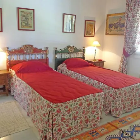 Holiday With Lovely Pool Area 300m From The Beach In Atalaya Playa *