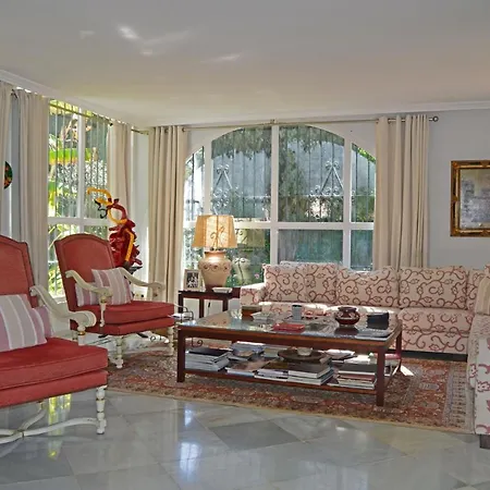 וילה Holiday With Lovely Pool Area 300m From The Beach In Atalaya Playa אסטפונה